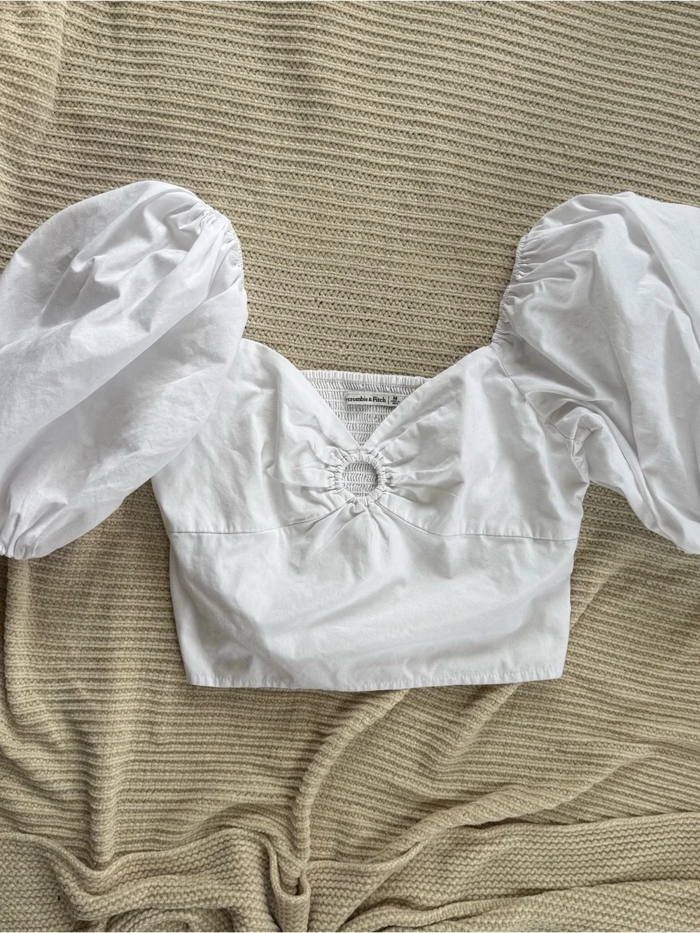 Abercrombie & Fitch White Poplin Puff Sleeve O Ring Ruched Cutout Crop Top M